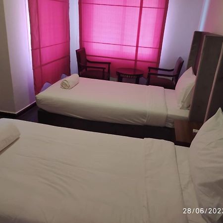บีช รีสอร์ต - ซาลาละฮ์ Hotel ซาลาลาห์ ภายนอก รูปภาพ