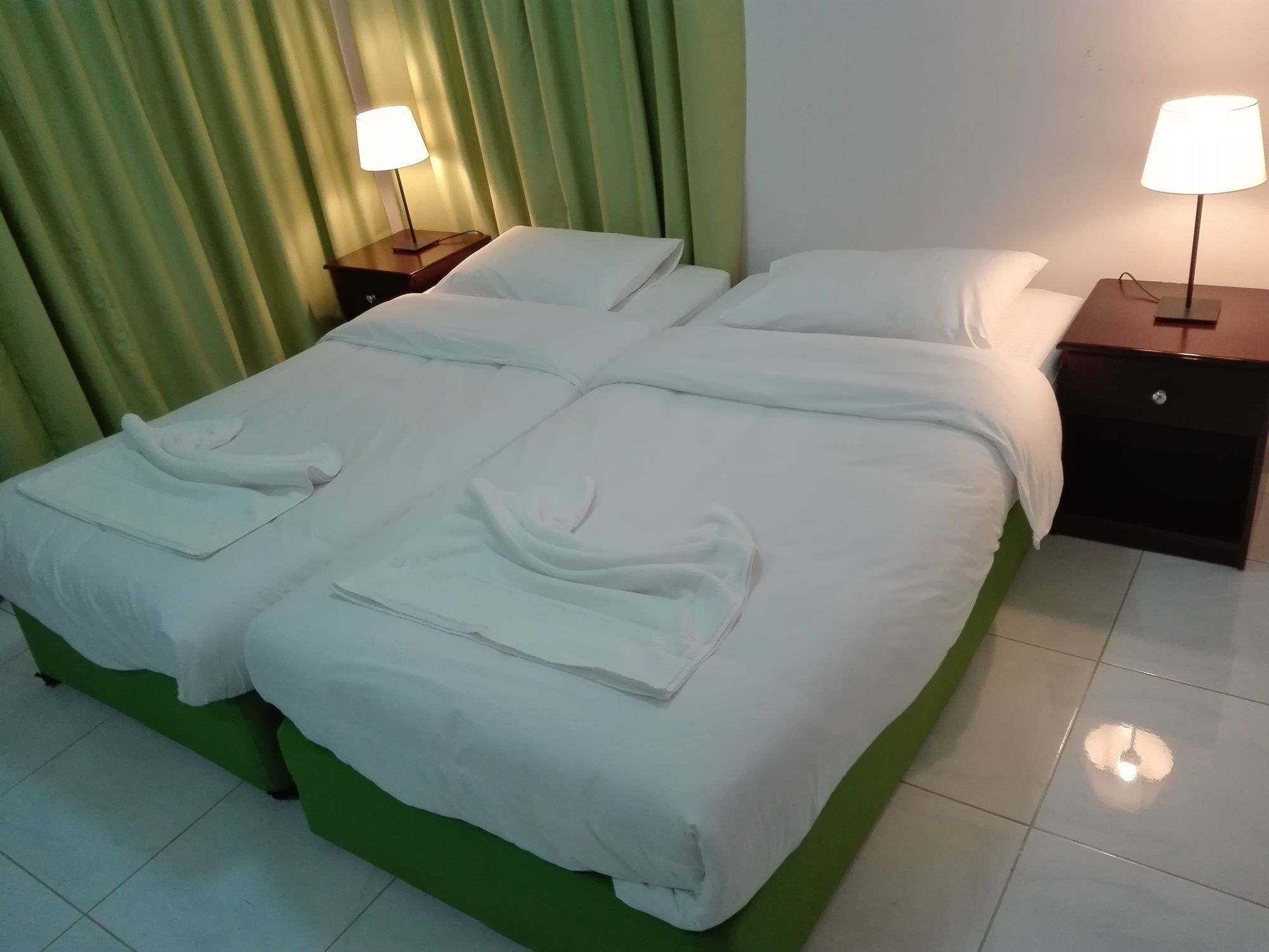 บีช รีสอร์ต - ซาลาละฮ์ Hotel ซาลาลาห์ ภายนอก รูปภาพ